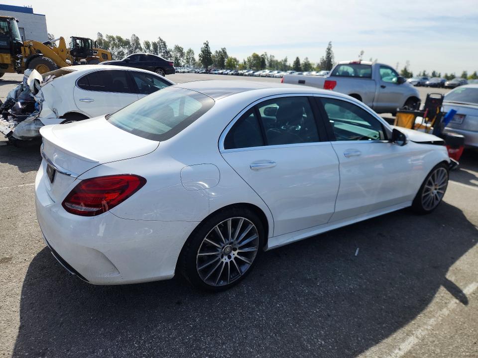 Продажа на аукционе авто 2015 Mercedes-benz C, vin: 55SWF4JB9FU052297, номер лота: 51189696