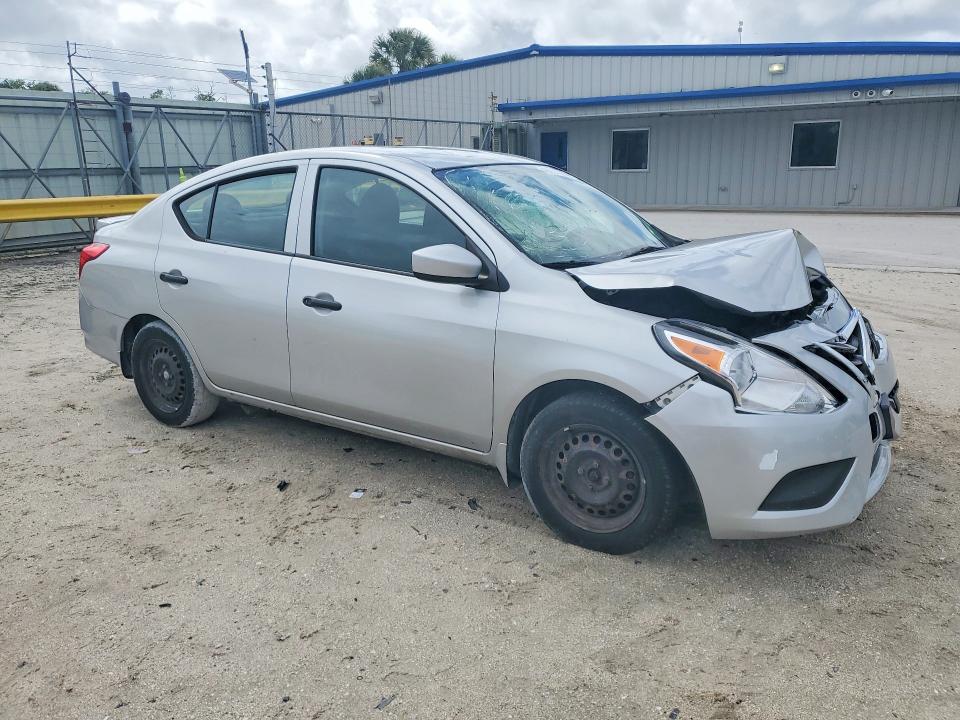 2017 Nissan Versa მანქანა იყიდება აუქციონზე, vin: 3N1CN7AP5HL810177, აუქციონის ნომერი: 48951926