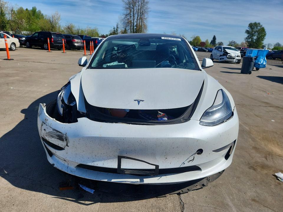 2022 Tesla Model 3 მანქანა იყიდება აუქციონზე, vin: 5YJ3E1EB8NF250383, აუქციონის ნომერი: 49012756