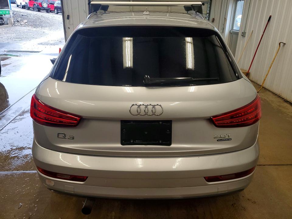 48449786 :رقم المزاد ، WA1EFCFS5GR010909 vin ، 2016 Audi Q3 مزاد بيع