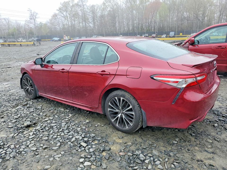 Продаж на аукціоні авто 2018 Toyota Camry, vin: 4T1B11HK2JU607069, номер лоту: 46941166