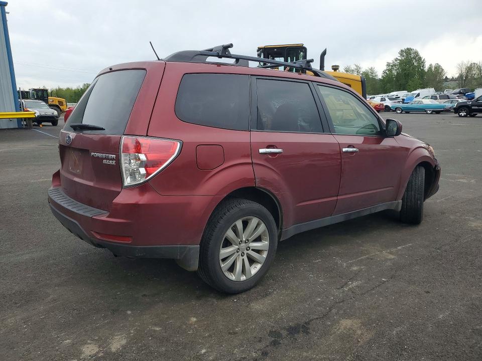 50767516 :رقم المزاد ، JF2SHADC6DG412742 vin ، 2013 Subaru Forester مزاد بيع