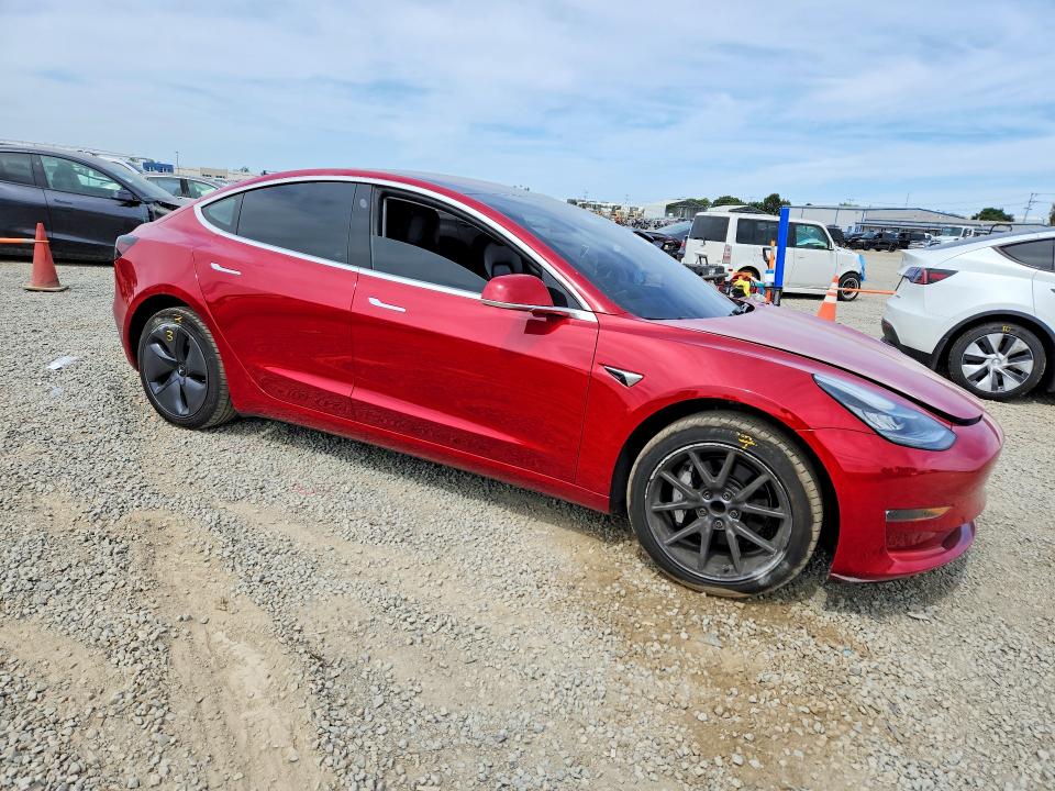 Продажа на аукционе авто 2018 Tesla Model 3, vin: 5YJ3E1EA9JF058066, номер лота: 48519916