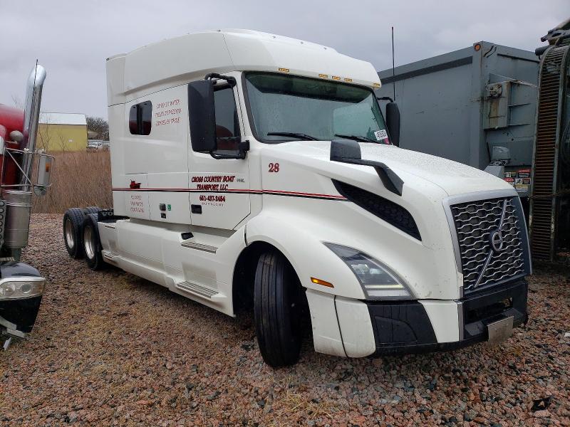 Продажа на аукционе авто 2020 Volvo Vn, vin: 4V4NC9EH1LN197238, номер лота: 48585036