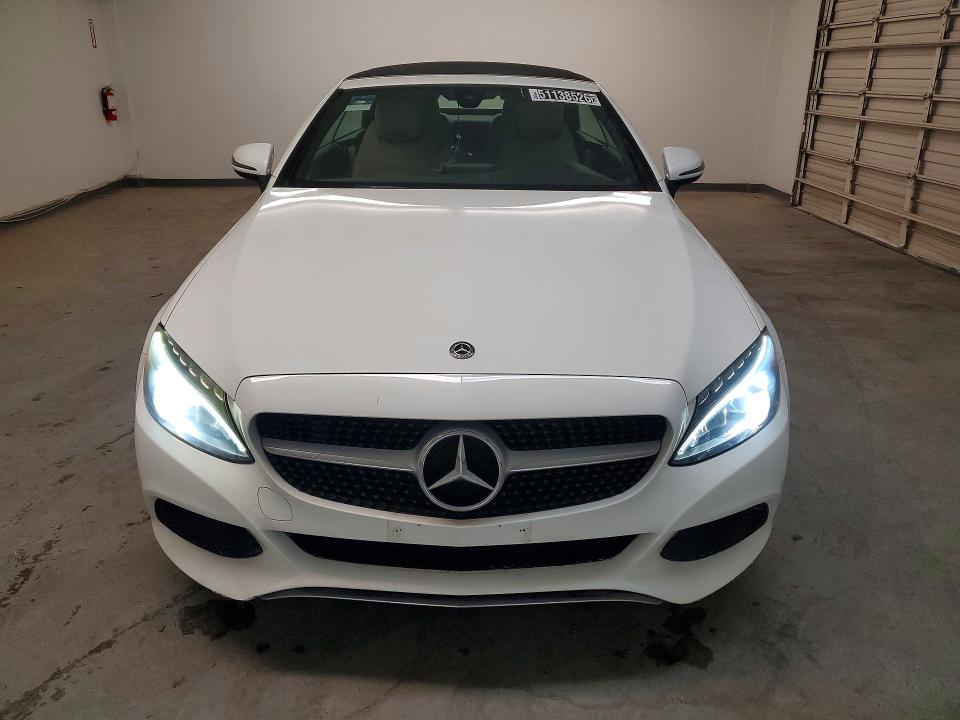 51138526 :رقم المزاد ، WDDWK4JB4JF612041 vin ، 2018 Mercedes-benz C مزاد بيع