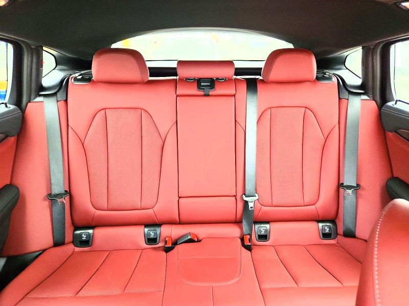 50647266 :رقم المزاد ، 5UX43DT0XS9X68691 vin ، 2025 Bmw X4 مزاد بيع