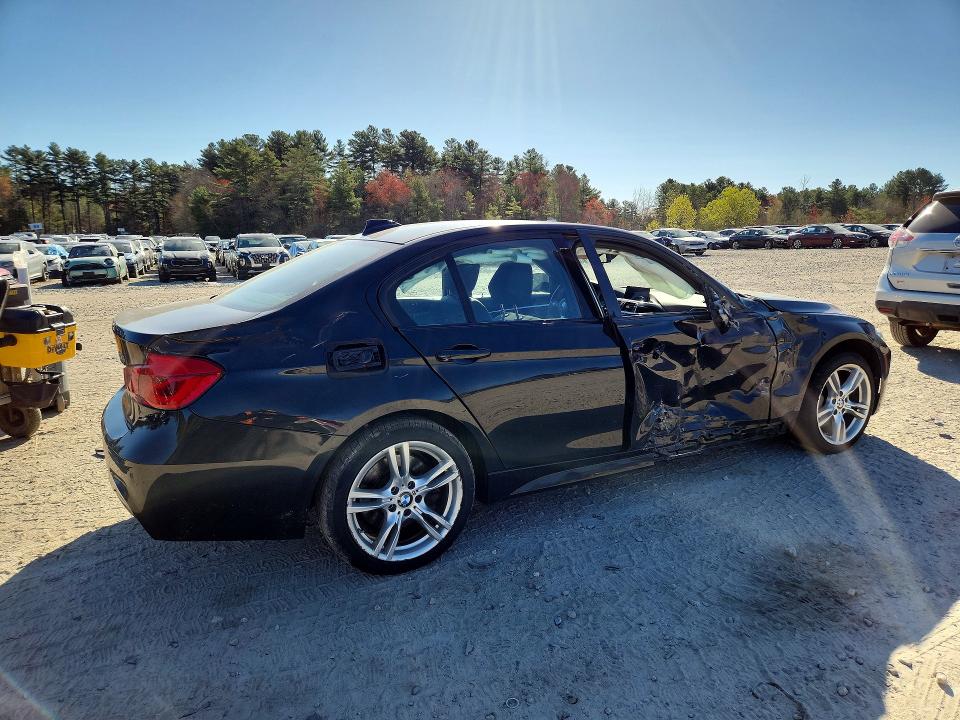 51719676 :رقم المزاد ، WBA8D9G38HNU64709 vin ، 2017 Bmw 330 مزاد بيع