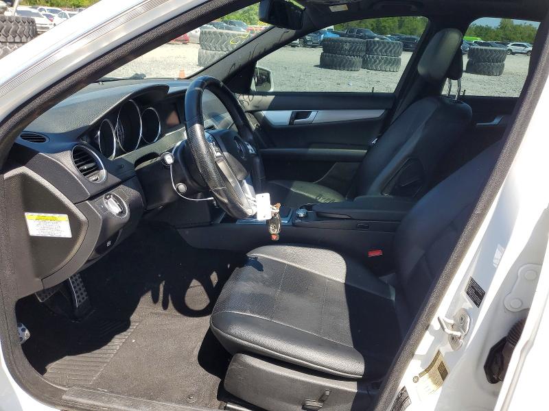 Продаж на аукціоні авто 2013 Mercedes-benz C, vin: WDDGF4HB0DA807361, номер лоту: 50418536