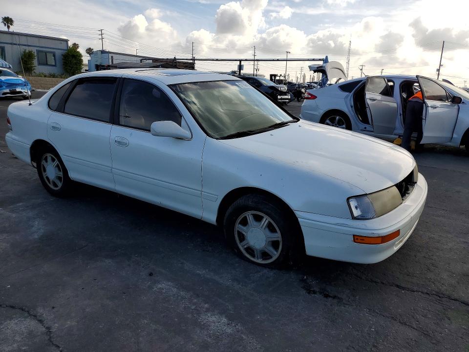 51162496 :رقم المزاد ، 4T1GB11E7SU056047 vin ، 1995 Toyota Avalon مزاد بيع
