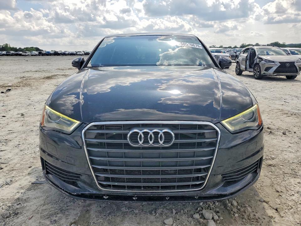 Продажа на аукционе авто 2015 Audi A3, vin: WAUACGFF0F1108005, номер лота: 50576676