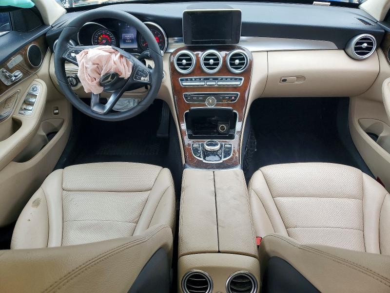 51672376 :رقم المزاد ، WDDWF4JB5HR240285 vin ، 2017 Mercedes-benz C مزاد بيع