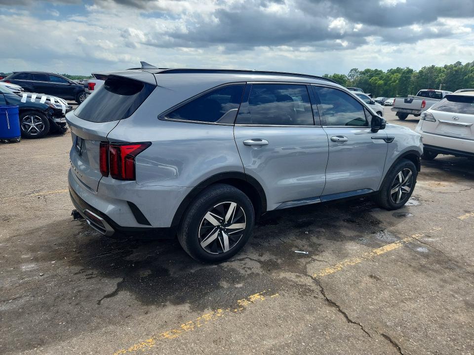 Продажа на аукционе авто 2022 Kia Sorento, vin: 5XYRH4LF4NG118285, номер лота: 49930126