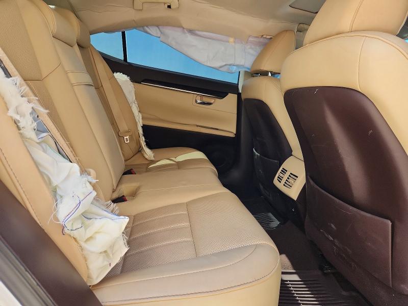 50401856 :رقم المزاد ، 58ABK1GG8JU113107 vin ، 2018 Lexus Es مزاد بيع
