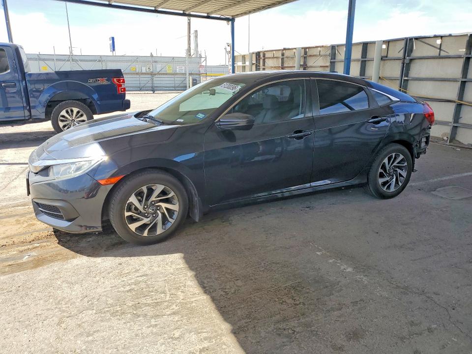 51200096 :رقم المزاد ، 2HGFC2F75JH570253 vin ، 2018 Honda Civic مزاد بيع