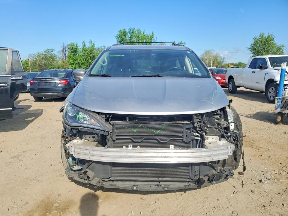 50105966 :رقم المزاد ، 2C4RC1EG4JR257776 vin ، 2018 Chrysler Pacifica مزاد بيع