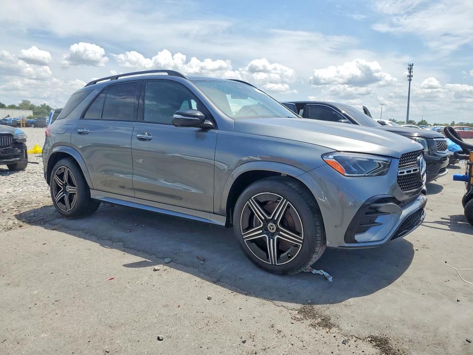 Продажа на аукционе авто 2025 Mercedes-benz Gle, vin: 4JGFB4EB7SB337984, номер лота: 51822526