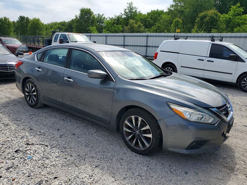 Продаж на аукціоні авто 2017 Nissan Altima, vin: 1N4AL3APXHC198689, номер лоту: 51599306