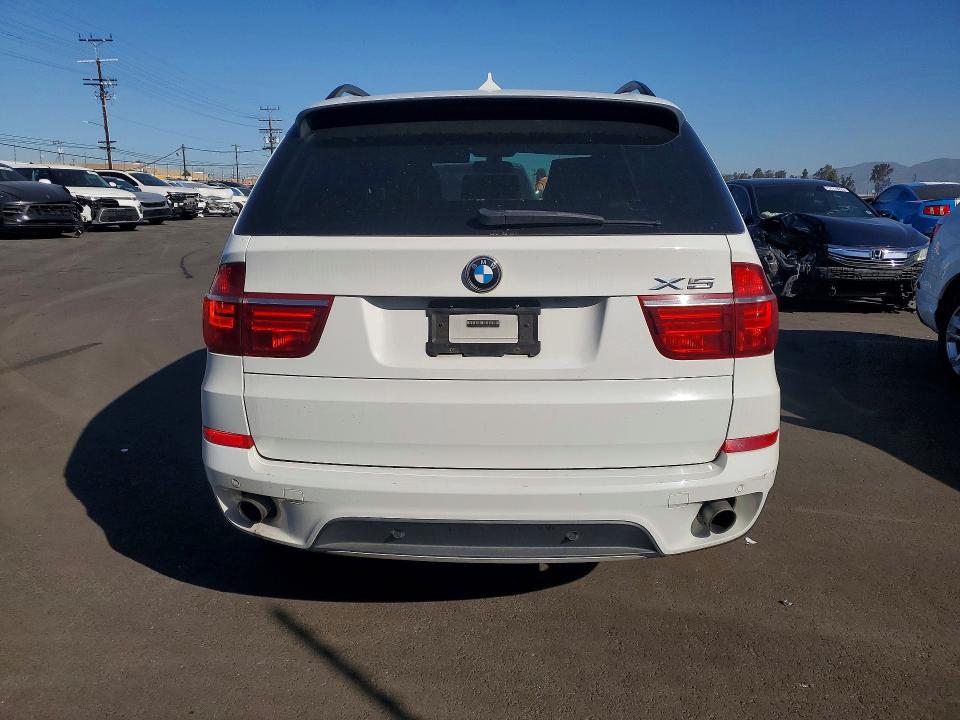 2011 Bmw X5 მანქანა იყიდება აუქციონზე, vin: 5UXZV4C56BLL58307, აუქციონის ნომერი: 50514466