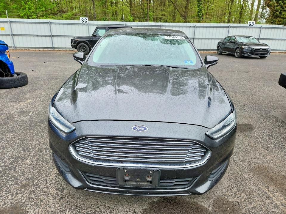 50109146 :رقم المزاد ، 1FA6P0HD4G5129505 vin ، 2016 Ford Fusion مزاد بيع