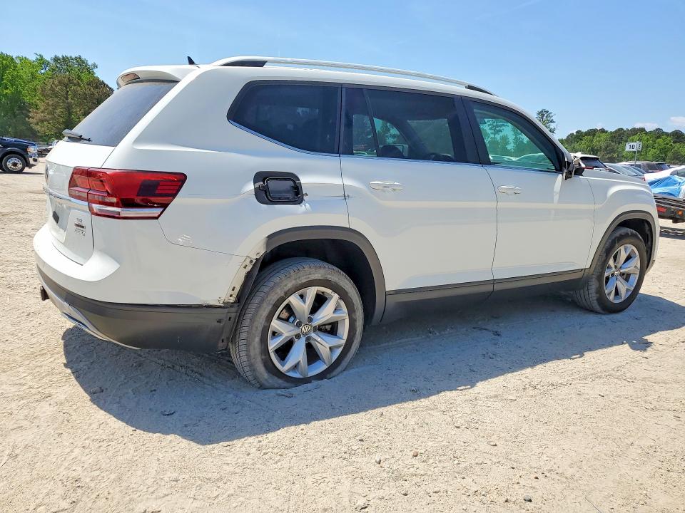 50655176 :رقم المزاد ، 1V2KR2CA2JC538907 vin ، 2018 Volkswagen Atlas مزاد بيع