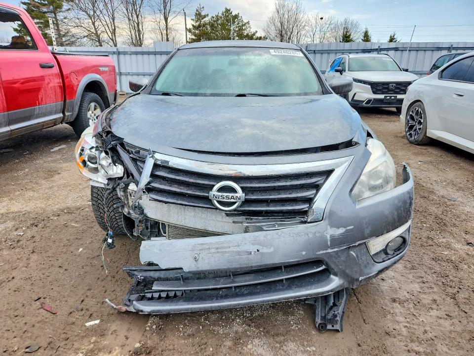 49240286 :رقم المزاد ، 1N4AL3AP3EN333429 vin ، 2014 Nissan Altima مزاد بيع