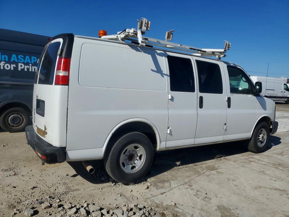 46395176 :رقم المزاد ، 1GTGG25CX81183132 vin ، 2008 Gmc Savana مزاد بيع