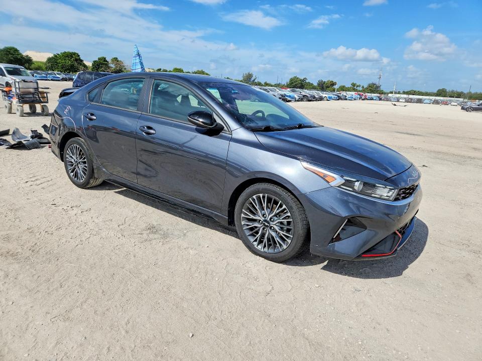 Продажа на аукционе авто 2022 Kia Forte, vin: 3KPF54AD7NE489709, номер лота: 49633916
