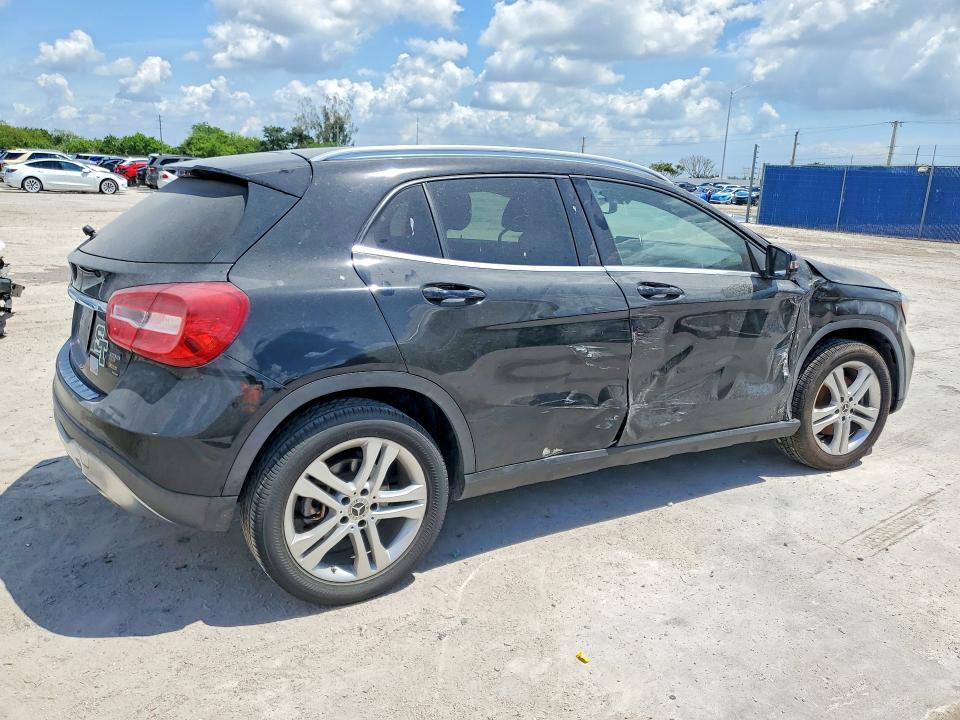 47608466 :رقم المزاد ، WDCTG4EB0KU014481 vin ، 2019 Mercedes-benz Gla مزاد بيع