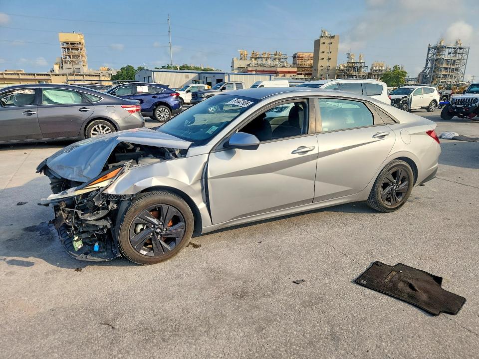 Продажа на аукционе авто 2022 Hyundai Elantra, vin: 5NPLM4AG1NH069407, номер лота: 51647386