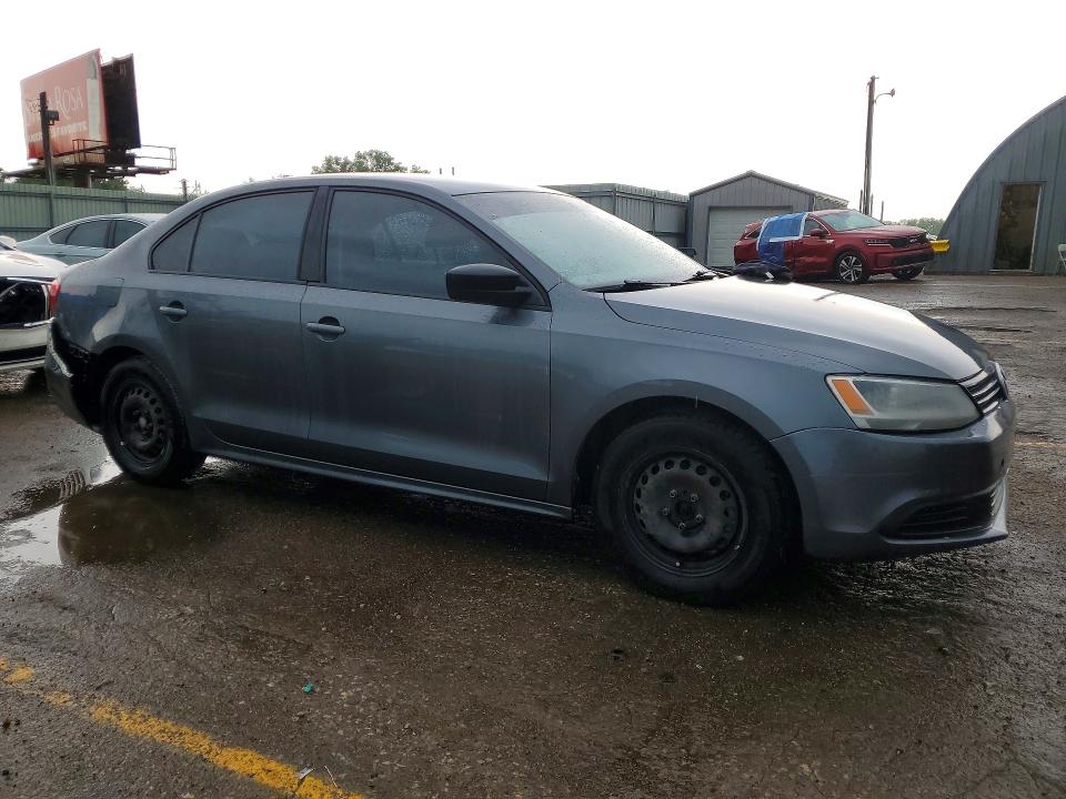 50268686 :رقم المزاد ، 3VW2K7AJ4EM377984 vin ، 2014 Volkswagen Jetta مزاد بيع