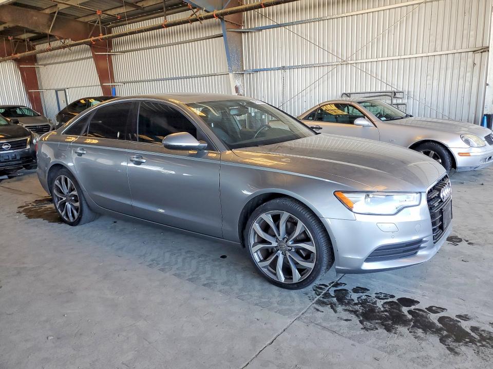 2013 Audi A6 მანქანა იყიდება აუქციონზე, vin: WAUGFAFC0DN111545, აუქციონის ნომერი: 49570266
