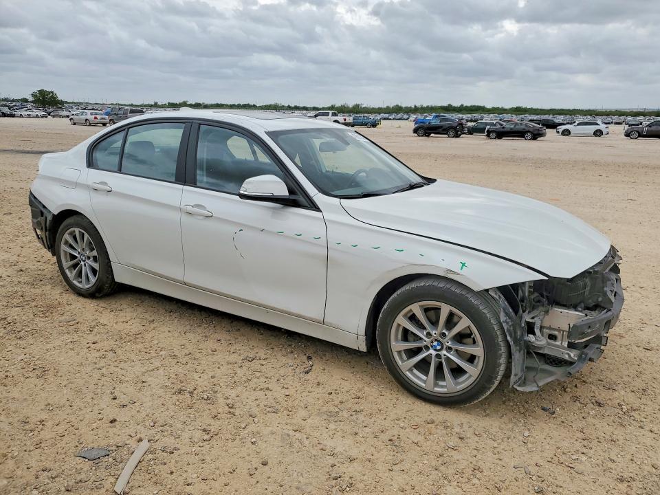 48691786 :رقم المزاد ، WBA8E5G55GNT41293 vin ، 2016 Bmw 320 مزاد بيع