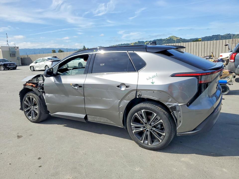 48983566 :رقم المزاد ، JTMAAAAA9PA001537 vin ، 2023 Toyota Bz4x مزاد بيع