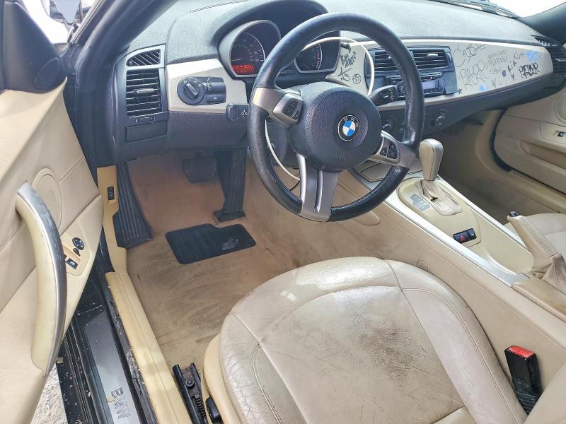 51796606 :رقم المزاد ، 4USBT53565LU09690 vin ، 2005 Bmw Z4 مزاد بيع