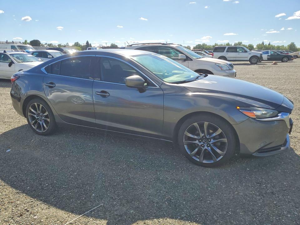 49794586 :رقم المزاد ، JM1GL1UM0J1332010 vin ، 2018 Mazda 6 مزاد بيع