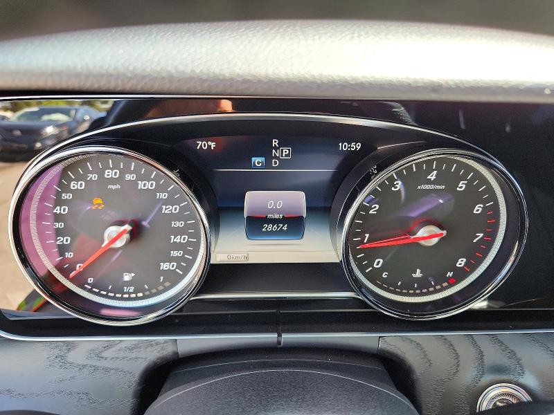 51439326 :رقم المزاد ، WDDZF4JB4JA316743 vin ، 2018 Mercedes-benz E مزاد بيع