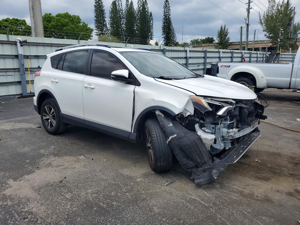 Продажа на аукционе авто 2018 Toyota Rav4, vin: JTMWFREVXJJ170069, номер лота: 51787646