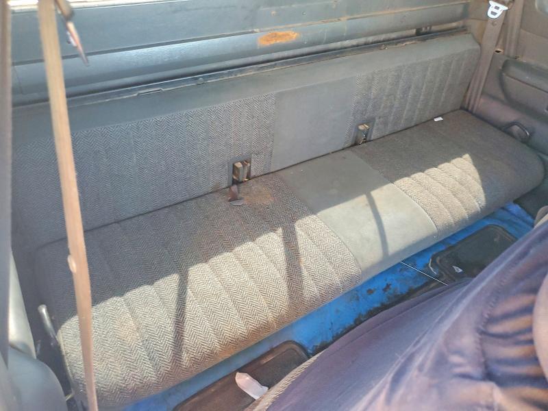 1992 Ford F150 მანქანა იყიდება აუქციონზე, vin: 1FTEX15N7NKA99293, აუქციონის ნომერი: 49795256