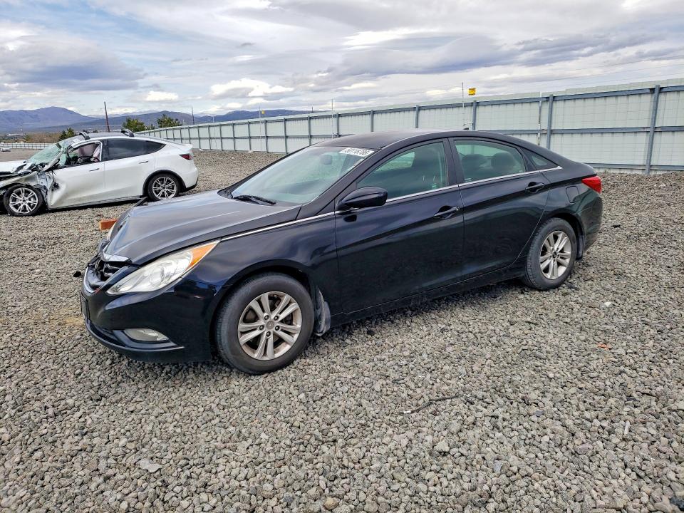 50118786 :رقم المزاد ، 5NPEB4AC2DH609292 vin ، 2013 Hyundai Sonata مزاد بيع