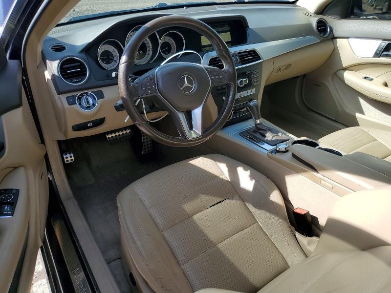 Продажа на аукционе авто 2012 Mercedes-benz C, vin: WDDGJ4HB7CF772706, номер лота: 48041906