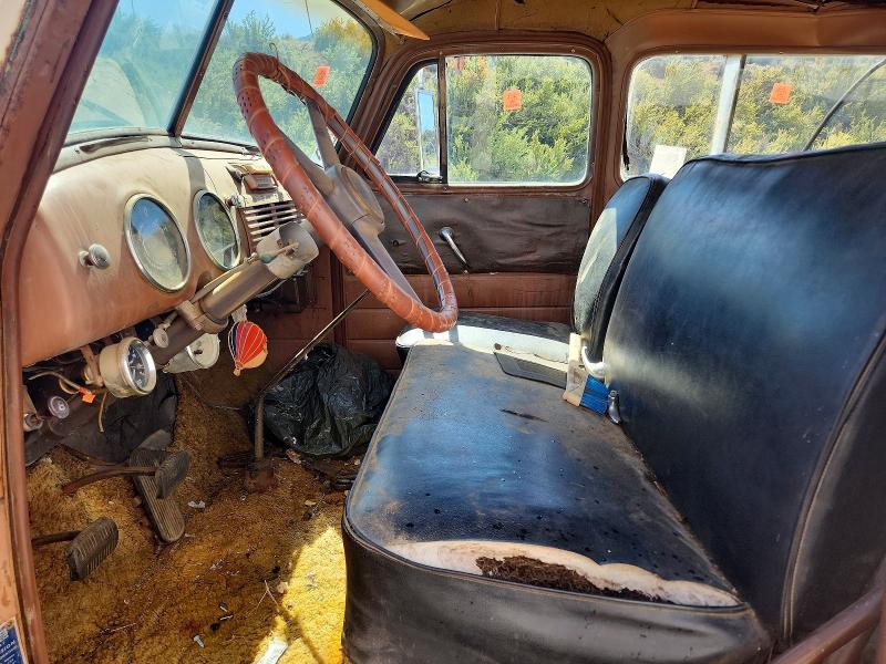 Продажа на аукционе авто 1953 Chevrolet Suburban, vin: H53K043603, номер лота: 51118596