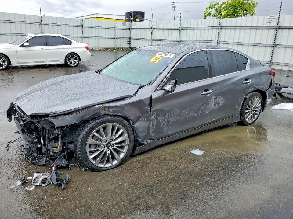 48704976 :رقم المزاد ، JN1EV7APXJM361891 vin ، 2018 Infiniti Q50 مزاد بيع