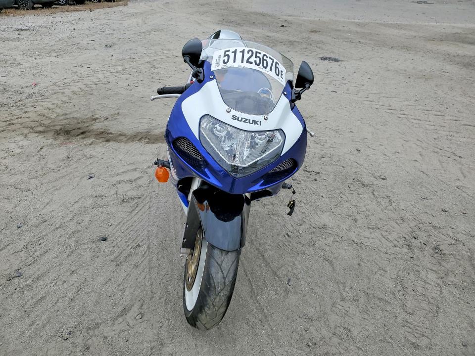 51125676 :رقم المزاد ، JS1GR7HA122104685 vin ، 2002 Suzuki Gsx-r750 مزاد بيع