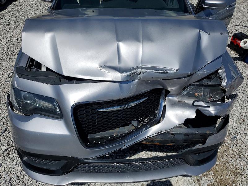 2016 Chrysler 300 მანქანა იყიდება აუქციონზე, vin: 2C3CCABG9GH141289, აუქციონის ნომერი: 48956256