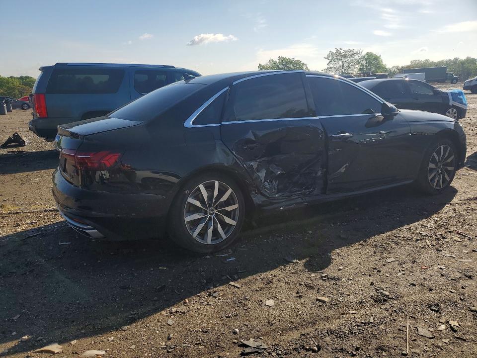 51531366 :رقم المزاد ، WAUBBAF44MA058712 vin ، 2021 Audi A4 مزاد بيع