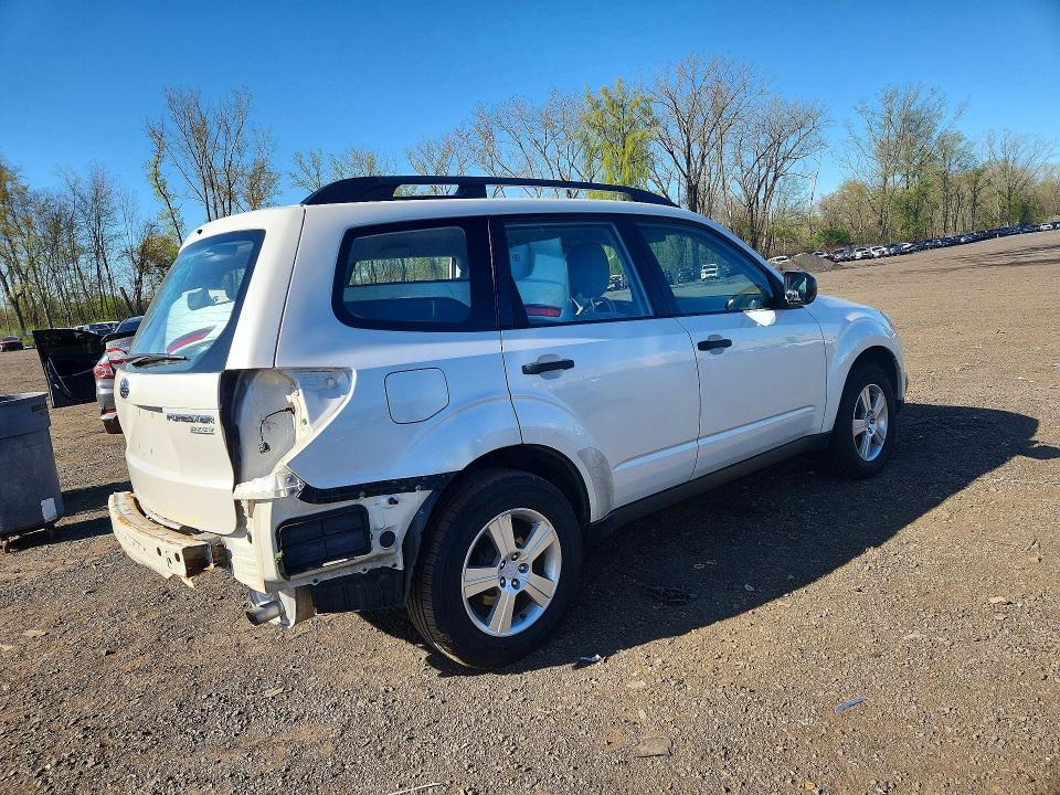 Продажа на аукционе авто 2012 Subaru Forester, vin: JF2SHABC1CH426883, номер лота: 50288636