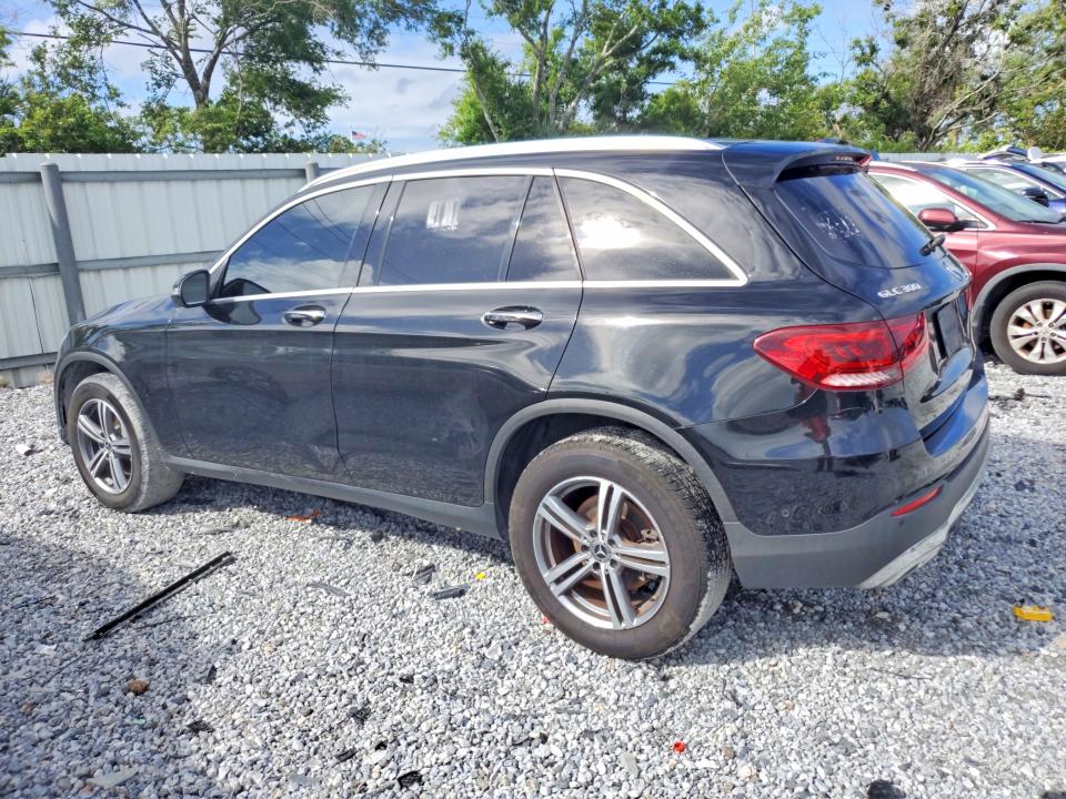 48991256 :رقم المزاد ، W1N0G8DB4MF883375 vin ، 2021 Mercedes-benz Glc مزاد بيع
