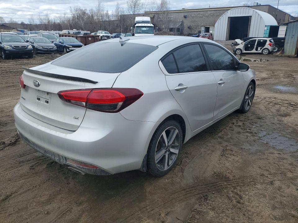 51682886 :رقم المزاد ، 3KPFN4A88HE087124 vin ، 2017 Kia Forte مزاد بيع