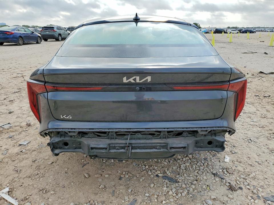 2025 Kia K4 მანქანა იყიდება აუქციონზე, vin: 3KPFT4DE8SE068555, აუქციონის ნომერი: 50353156