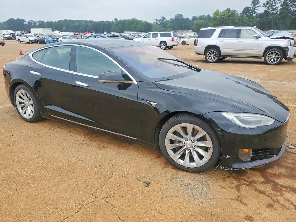 Продажа на аукционе авто 2016 Tesla Model S, vin: 5YJSA1E28GF168552, номер лота: 50448266